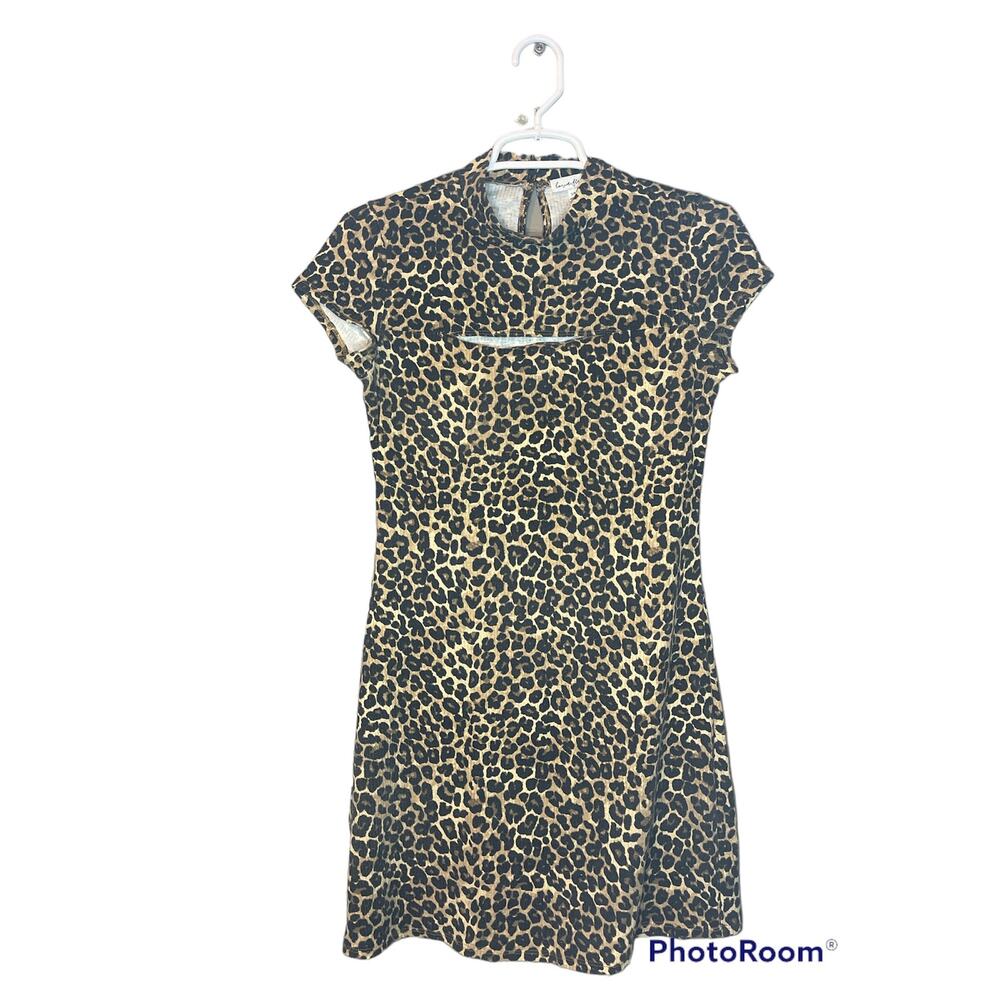 Love, Fire Nordstrom Cheetah Print Short Sleeve Bodycon Keyhole Dress Size S